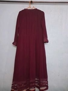 Elegant Embroidered Kurta