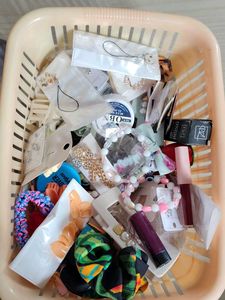 Mystery Scoop Accessories and Beauty