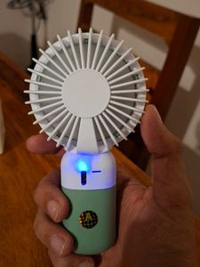 Akari Handheld USB Fan AK-3011HF