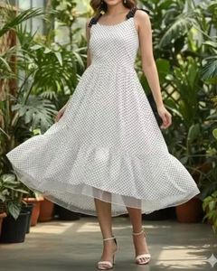 Elegant White Midi Dress