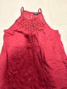 Chic Red Crochet Neck Tank Top