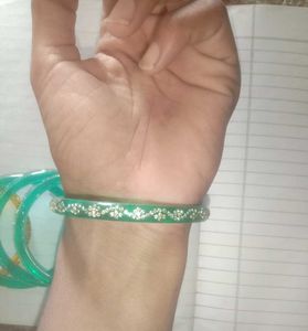 Stylish Green-gold Glitter Bangles - Set of 6