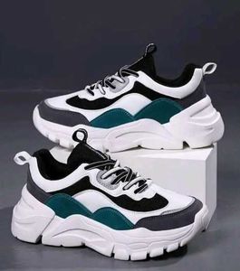 Chunky women Platform Sneakers ⛸️