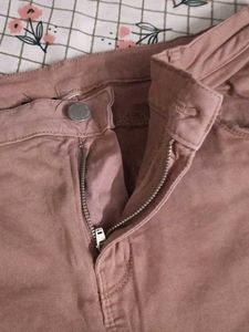 Comfortable Mauve Jens