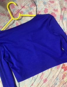 urbanic square neck Long Sleeve Crop Top