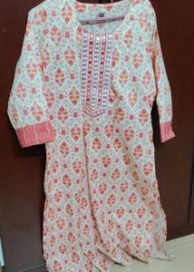 Floral Embroidered Kurti With Pant