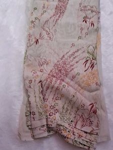 Beautiful Floral Saree without blouse