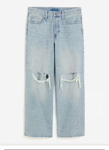 Distressed Light Wash mid rise Wide Leg Jeans