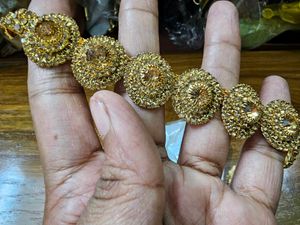 Exquisite Kundan Choker &amp; Earring Set