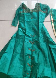 Green Silk Kurta Set with Dupatta
