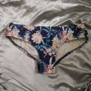 Imported Floral Bottom
