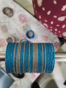 Sparkling Blue &amp; Silver Bangles Set(metal)