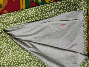 Green Dotted pattern Skirt