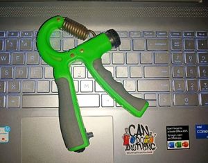 Adjustable Hand Gripper 0-60kg 1 Month Old