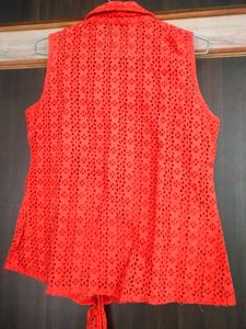 Chic Sleeveless Cutwork Top