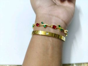 Elegant Gold Bracelet with Red &amp; Green Stones