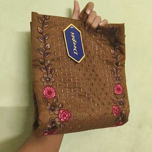 Elegant Brown Kurta Set with Floral Embroidery