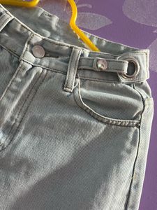 Stylish Light Wash Wide Leg Jeans