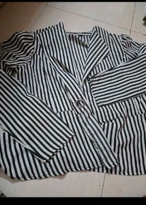 A bunch of tops (100 Each)