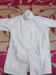 ✨Sale✨White Lab Coat
