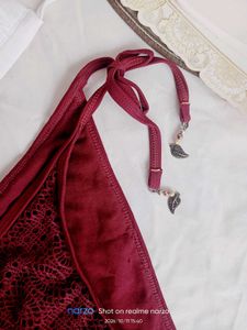 Stylish Bikini Set - White Top &amp; Maroon Bottom