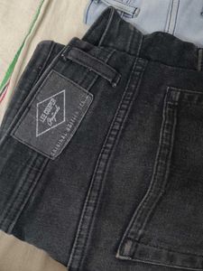 Bundle of 4 Men's Jeans