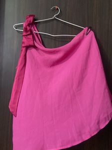 Kazo One Shoulder Top With Saturn Bow Detailing