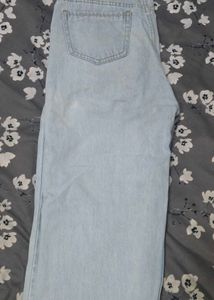 this jeans is very new
