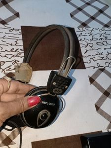 Headphone