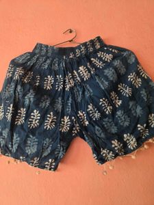 Blue Leaf Print Palazzo Pants