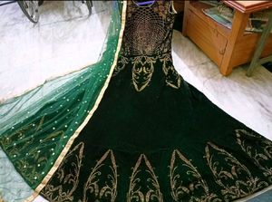 Designer Gown 🔥❤️ Green Velvet mehendi dress