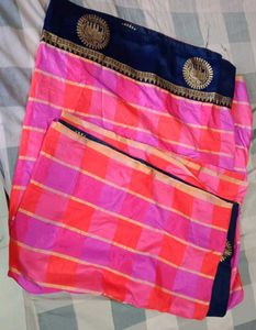 Lightweight Checked Saree with Border