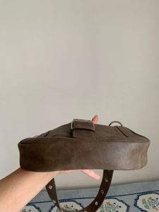 h and m brown shoulder bag