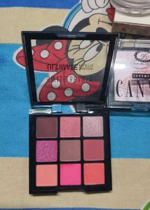 9-Color Eyeshadow Palette