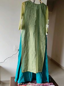 Elegant Embroidered Kurti 1 Taime Used
