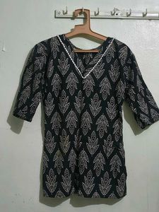 Stylish Printed Kurta