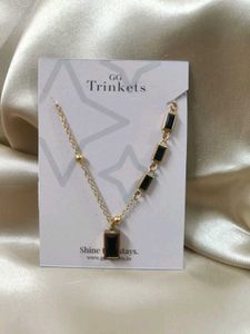 ✨ Midnight Elegance Black Stone Necklace ✨