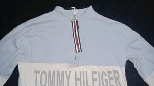 Medium Size Tshirt With Chain And Full Sleeves