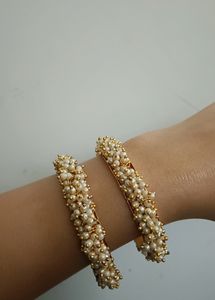 Moti Bangles In Golden Colour