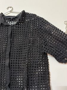 Chic Black Cut-Out Shirt