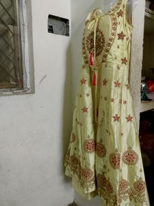 Beautiful Gown For Women