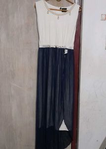 Elegant Maxi Dress with Pearl Neckline