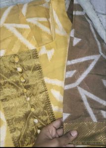 Elegant Yellow Ethnic Gown