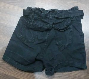 Black Shorts with Belt