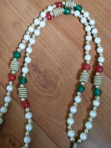 Elegant Beaded Necklace with Pendant