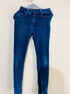 Branded Jeans 👖