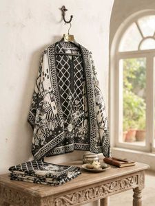 Stylish Black &amp; White Printed Kurta Set