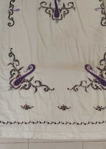 Used Cotton Double Bedsheet With Embroidery