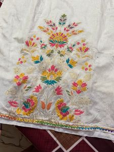 Elegant Cream Kurta Set with Embroidery