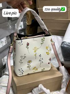 COACH(COPY)MEDIUM TOWN BACKET BAG 12A QUALITY COAC